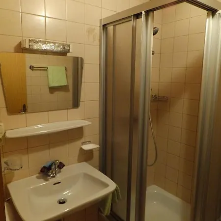 Апартаменты Haus Sonnenwinkel Лермос